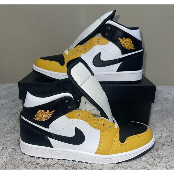 New Sneakers Shoes Size 9 Men’s Jordan 1 Mid Yellow Ochre DQ8426-701
